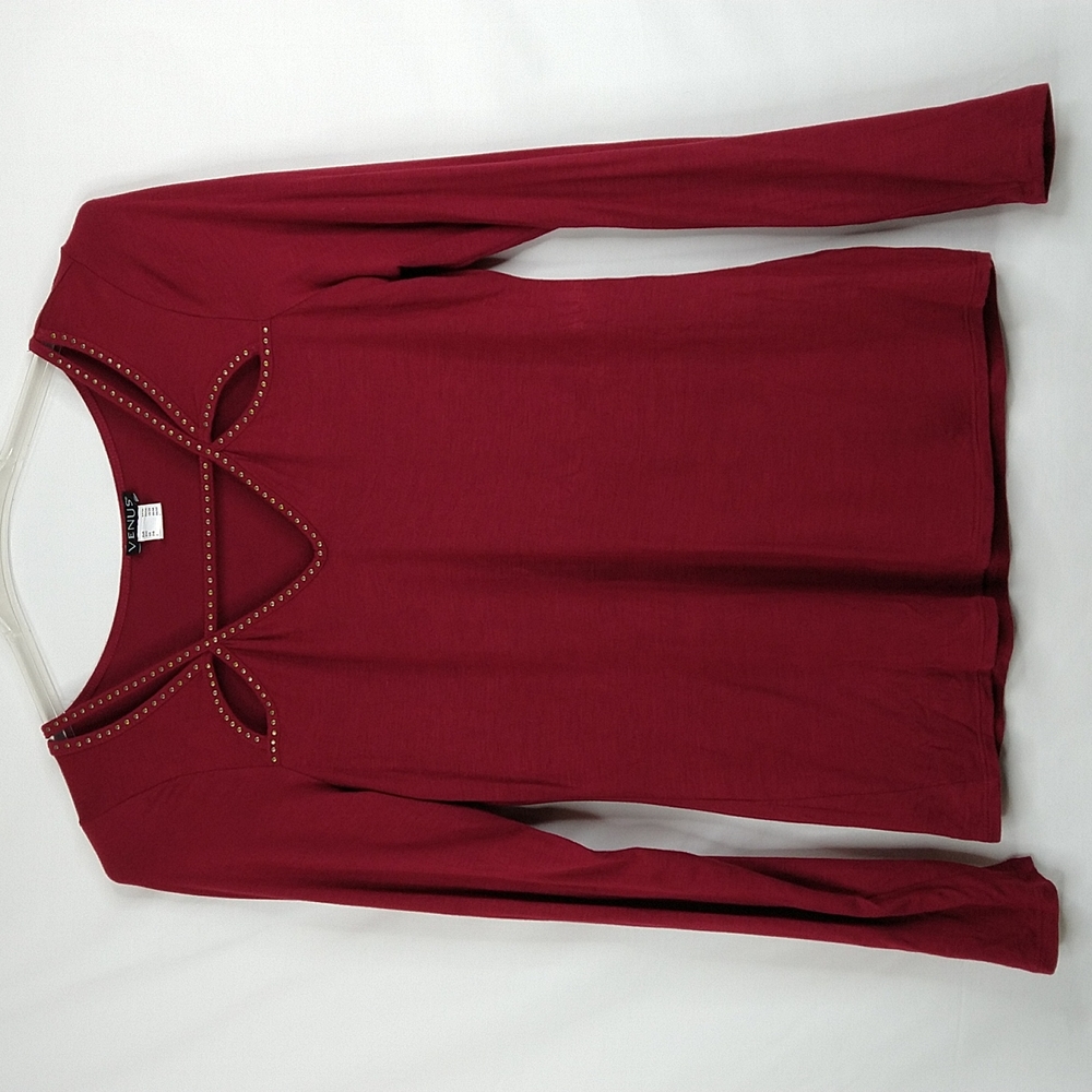 Venus Women Burgundy Cutout Top Size: L